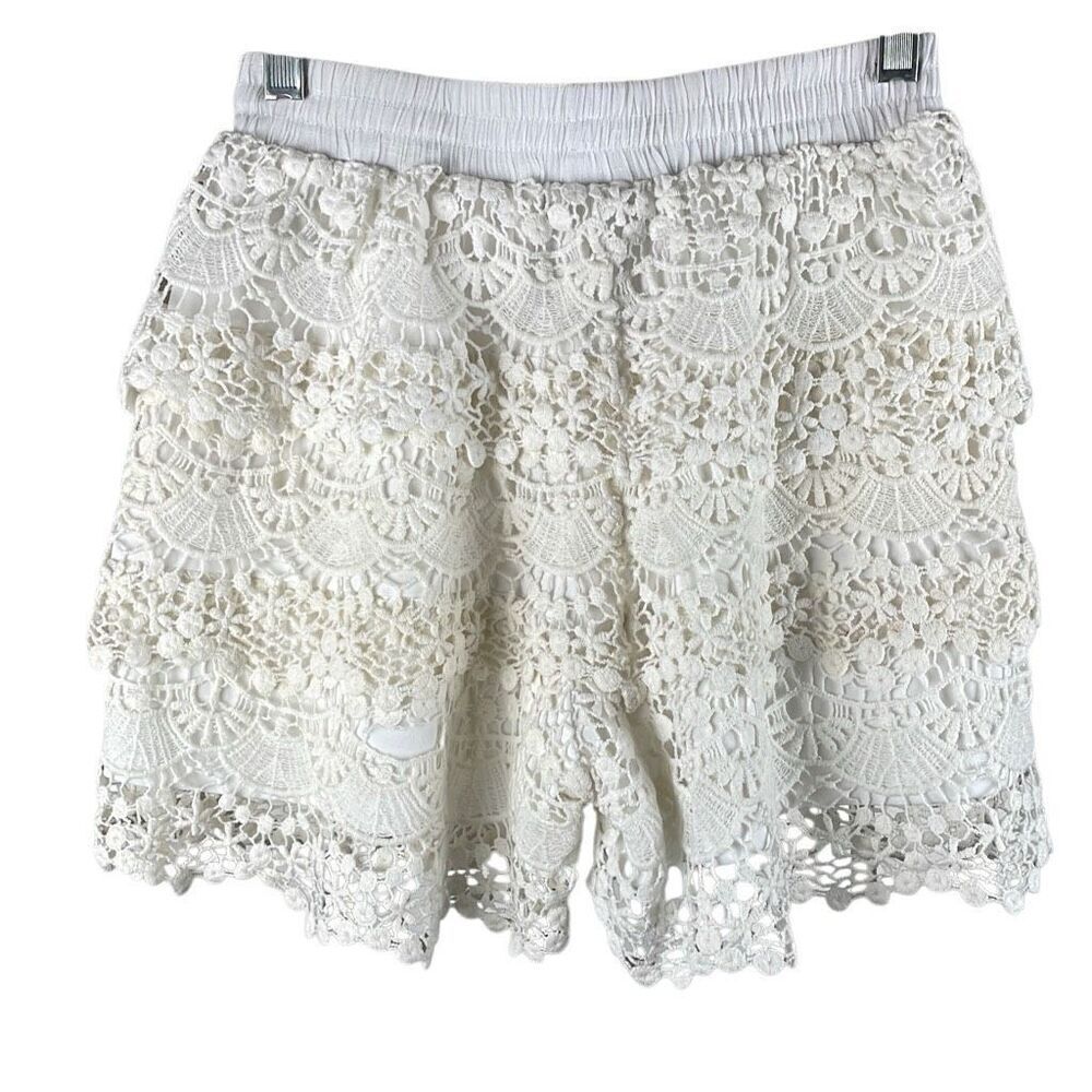 Olsenboye Boho Tiered Crocheted Lace Shorts XS - Picture 2 of 10